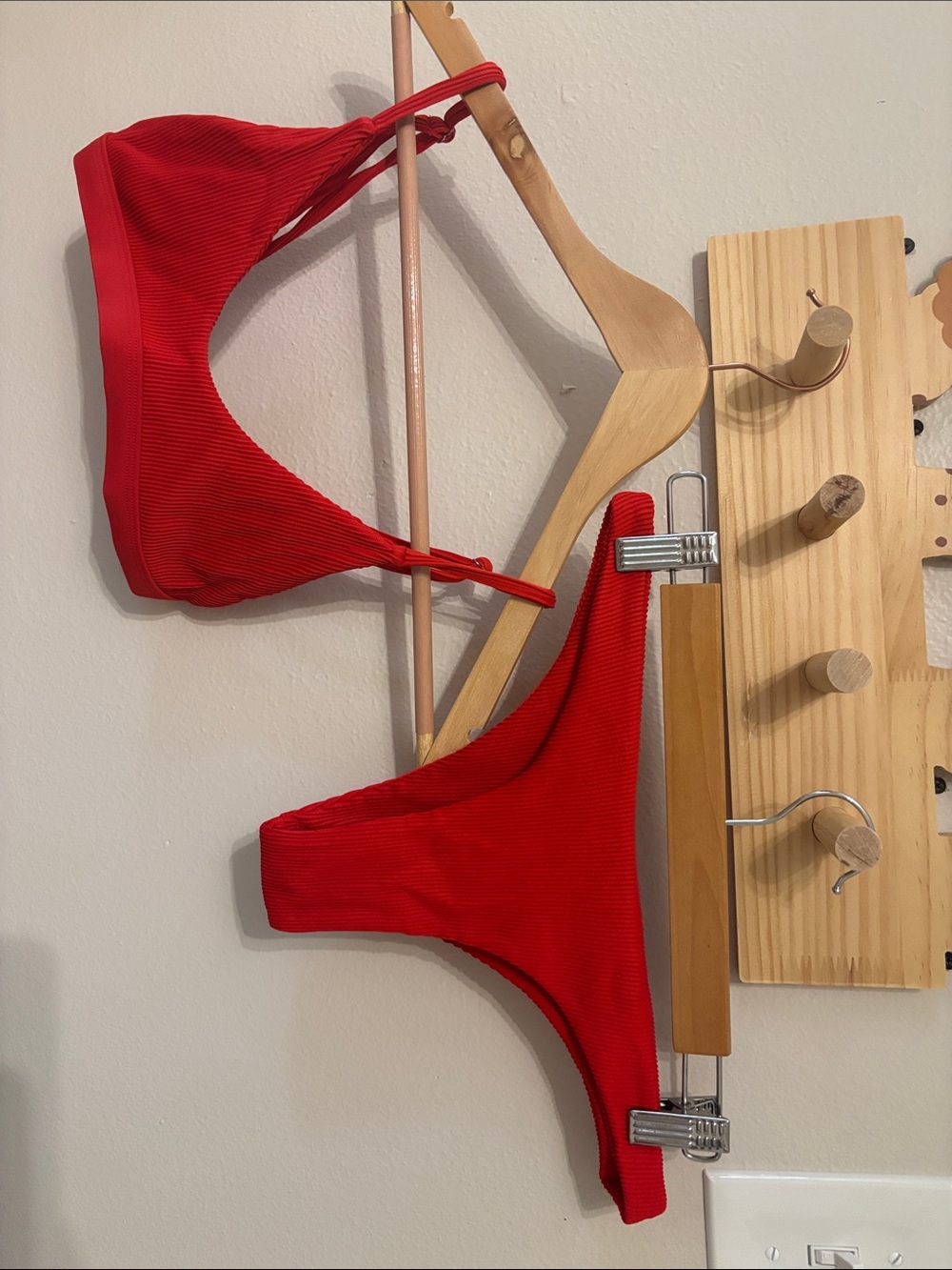 Kulani Kinis Red Ribbed Bikini Two-Piece Set - Picture 2 of 3